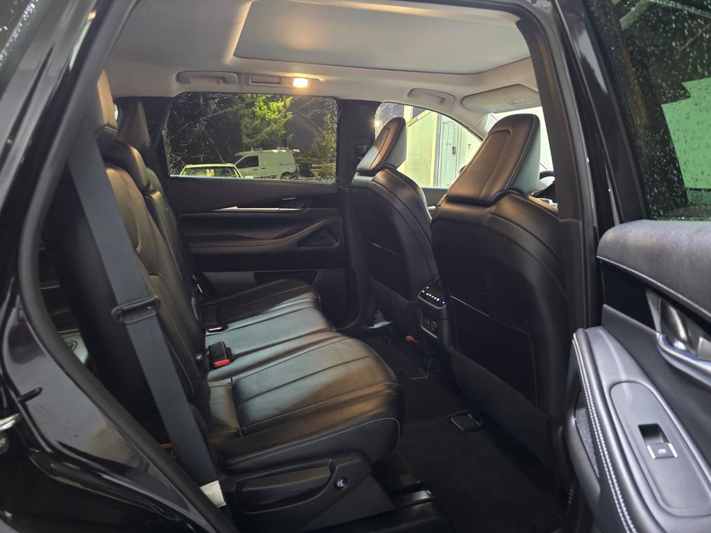 Certified 2024 INFINITI QX60 Pure image 25