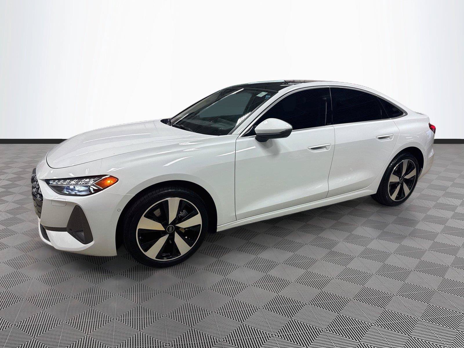 Used 2025 Audi A5 2.0T Premium Plus w/ Premium Plus AWD/4WD image 3
