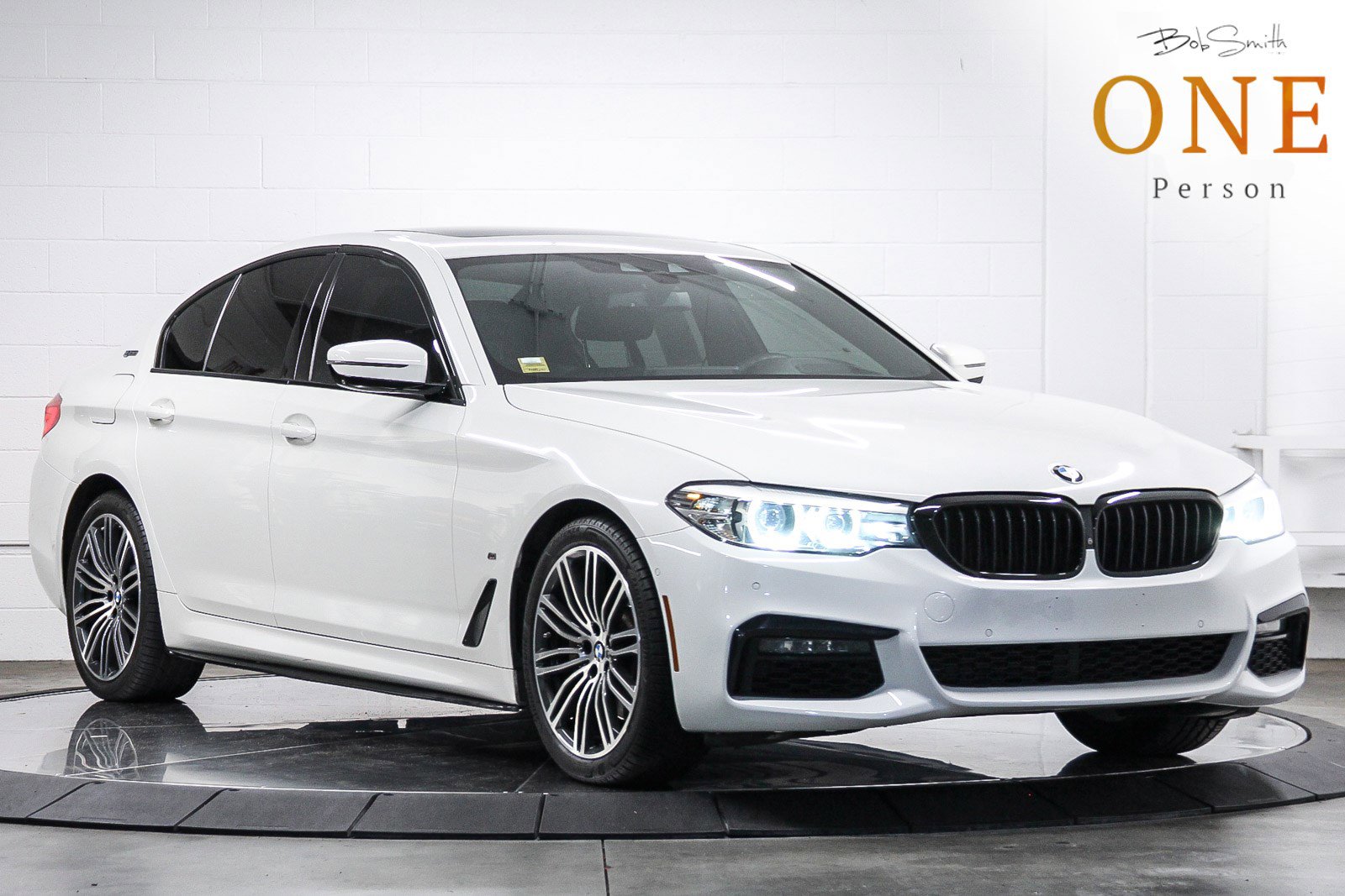 Used 2019 BMW 530e w/ M Sport Package