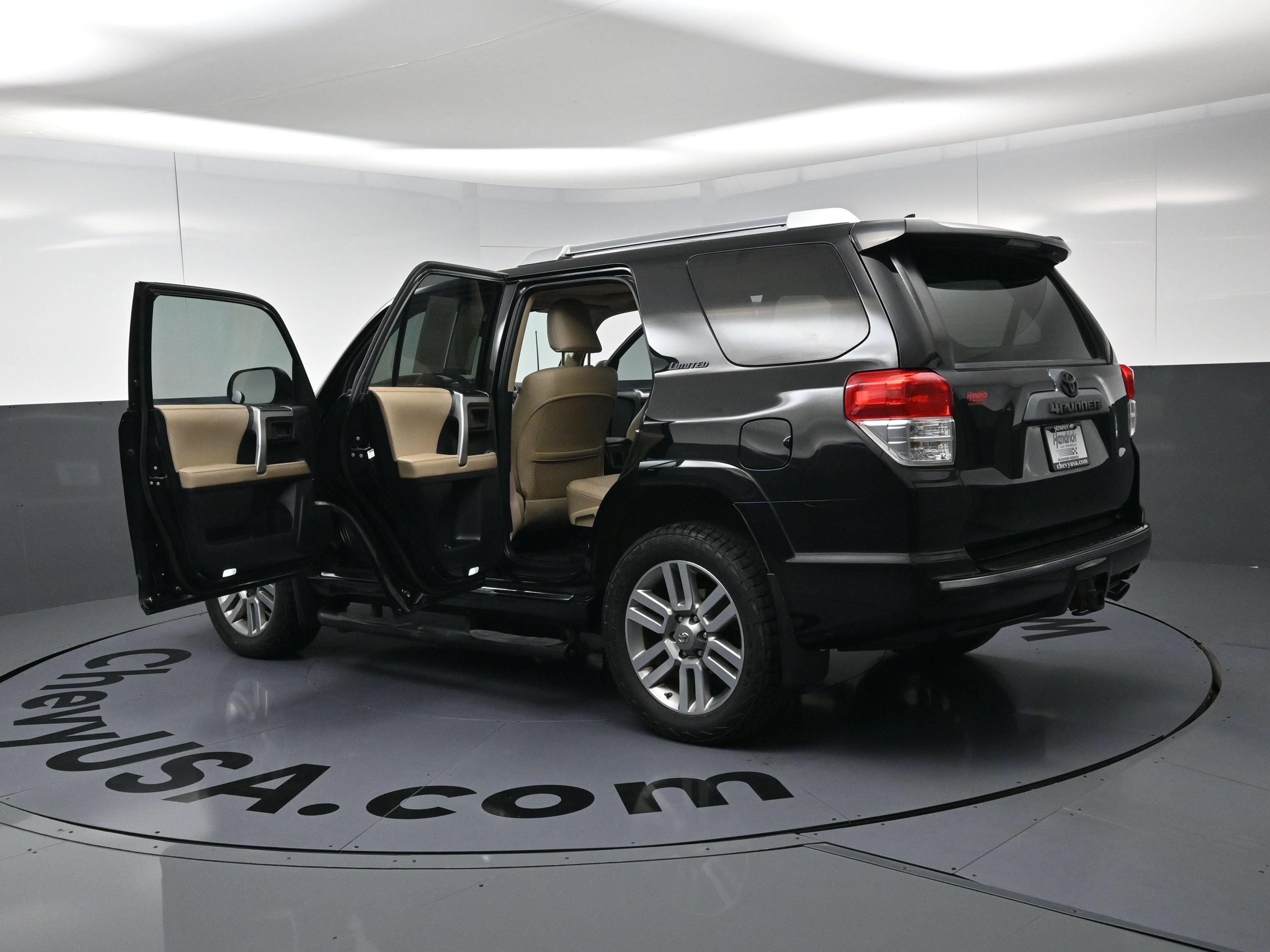Used 2012 Toyota 4Runner Limited AWD/4WD image 27