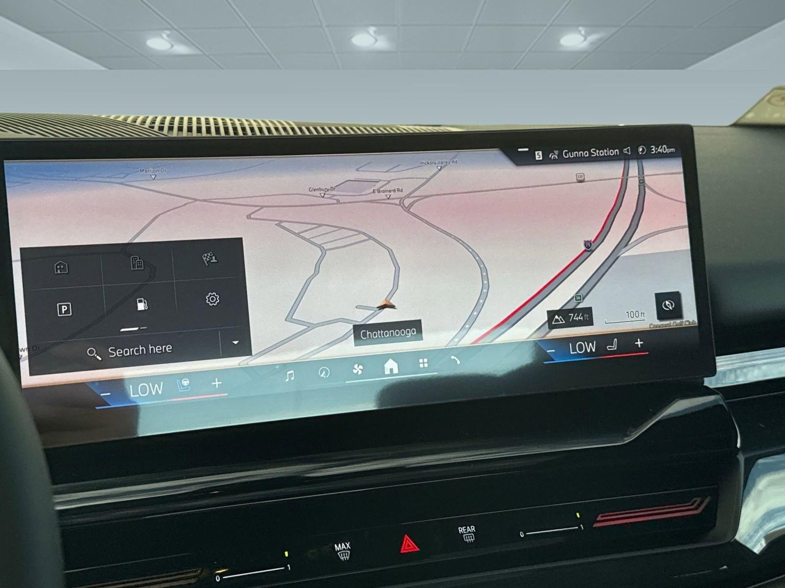 Used 2026 BMW 530i w/ Premium Package image 28