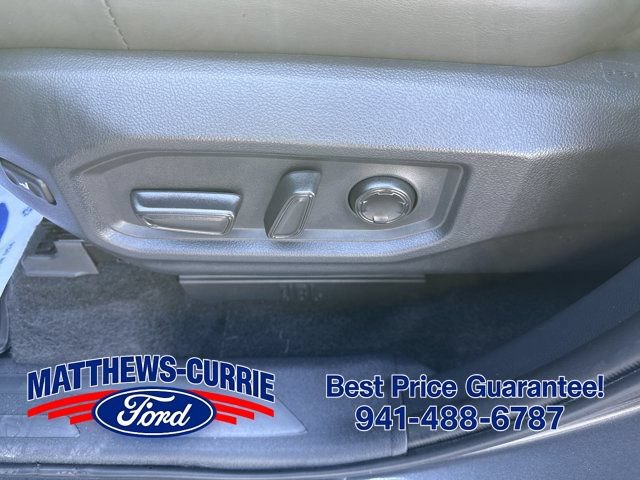 Used 2025 Toyota Tundra Platinum AWD/4WD image 10