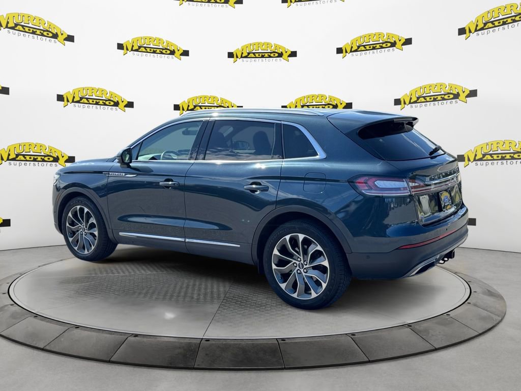 Used 2021 Lincoln Nautilus Reserve image 3