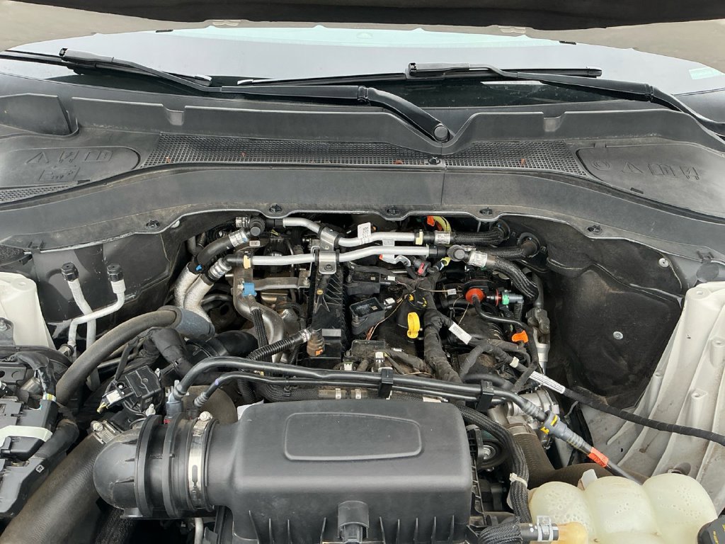 Used 2022 Ford Explorer XLT w/ Equipment Group 202A RWD image 25