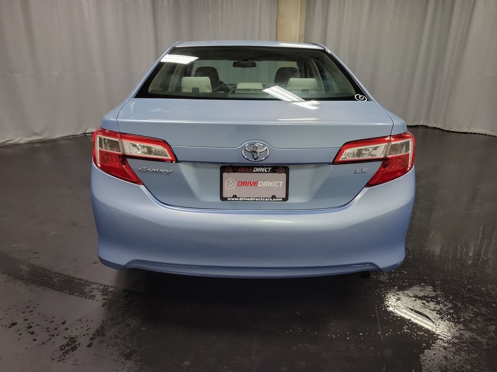 Used 2014 Toyota Camry LE FWD image 7