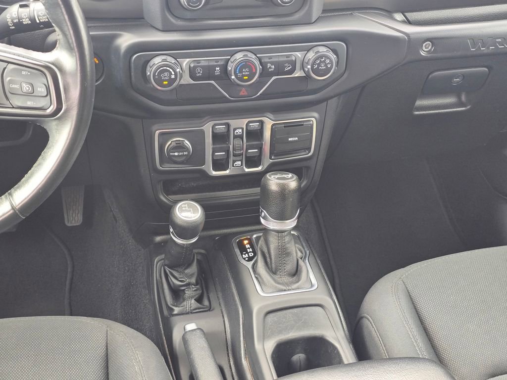 Used 2018 Jeep Wrangler Unlimited Sport S image 17