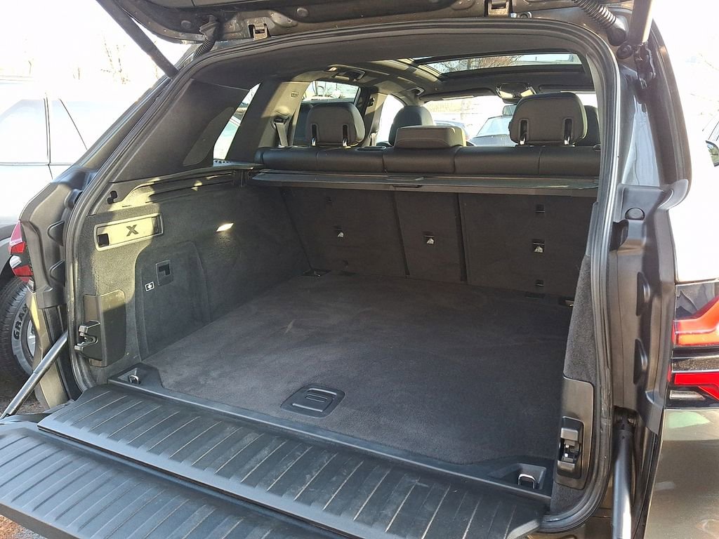 Used 2024 BMW X5 xDrive40i w/ Premium Package image 27