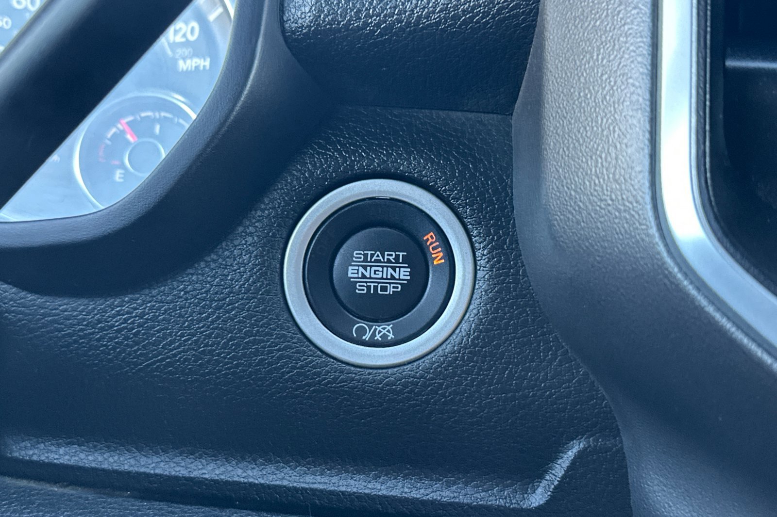 Certified 2022 RAM 2500 Big Horn image 21