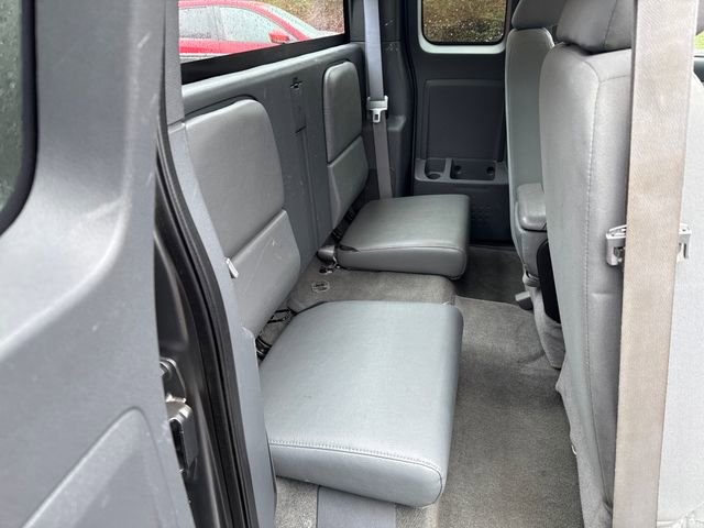 Used 2007 Dodge Dakota ST image 12