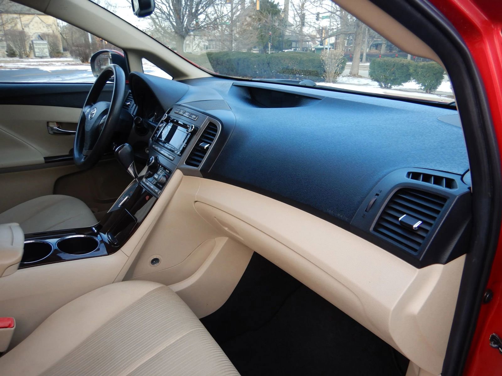 Used 2012 Toyota Venza LE w/ Protection Pkg image 18