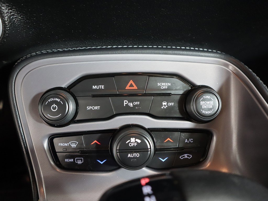 Used 2023 Dodge Challenger R/T w/ Blacktop Package image 38