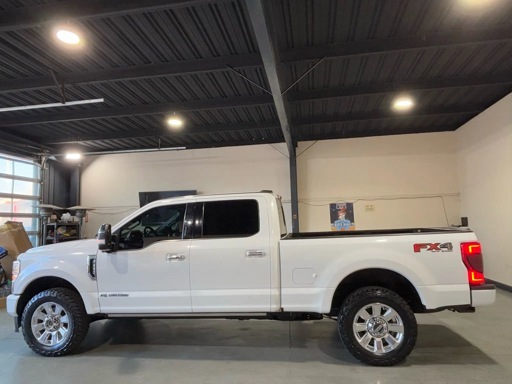 Used 2022 Ford F250 Platinum image 5