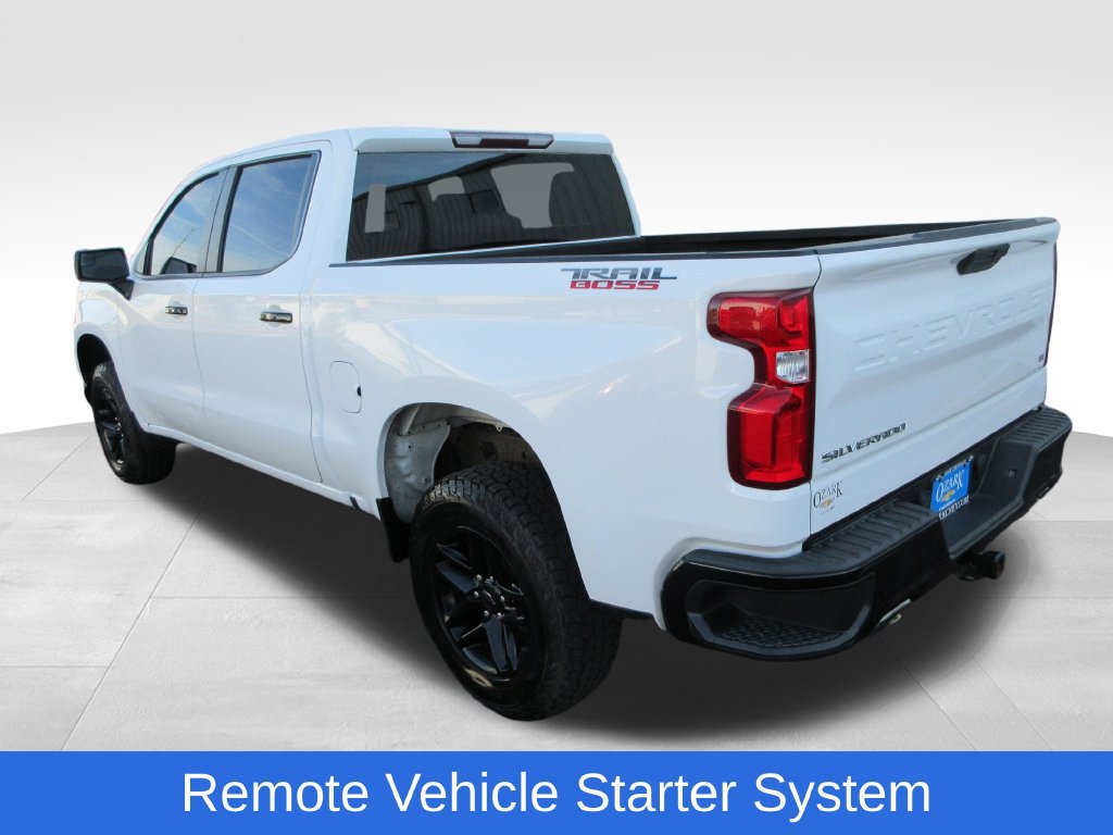Used 2020 Chevrolet Silverado 1500 LT Trail Boss AWD/4WD image 3