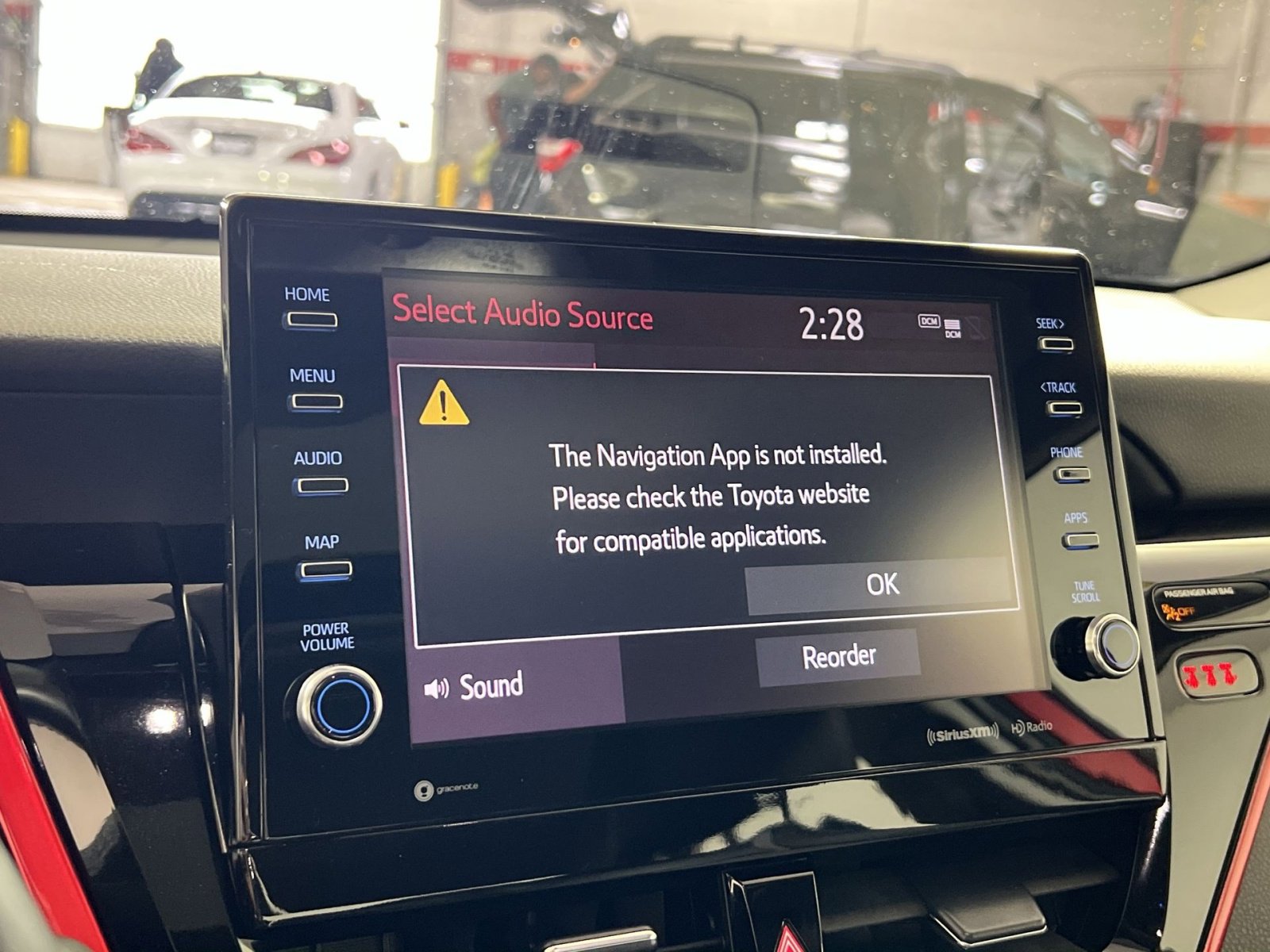 Used 2022 Toyota Camry SE w/ Cold Weather Package image 20