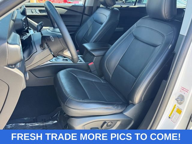 Used 2023 Ford Explorer Limited AWD/4WD image 15