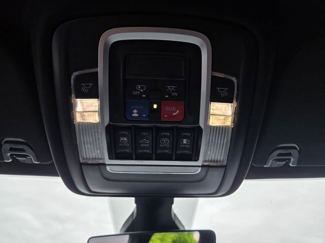 Used 2023 RAM 1500 Big Horn AWD/4WD image 10