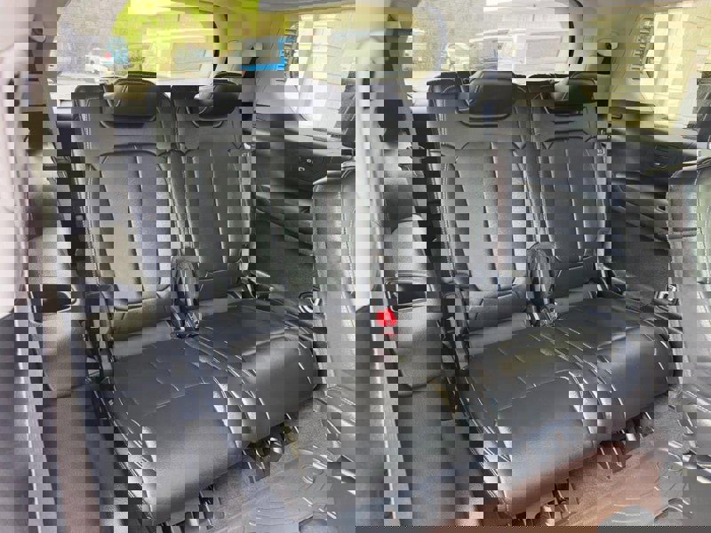 Used 2022 Jeep Grand Cherokee L Limited AWD/4WD image 11