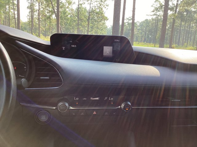 Used 2023 MAZDA MAZDA3 s image 15