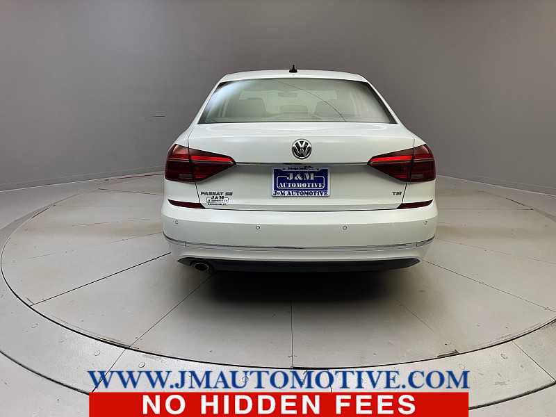 Used 2017 Volkswagen Passat 1.8T SE FWD image 4
