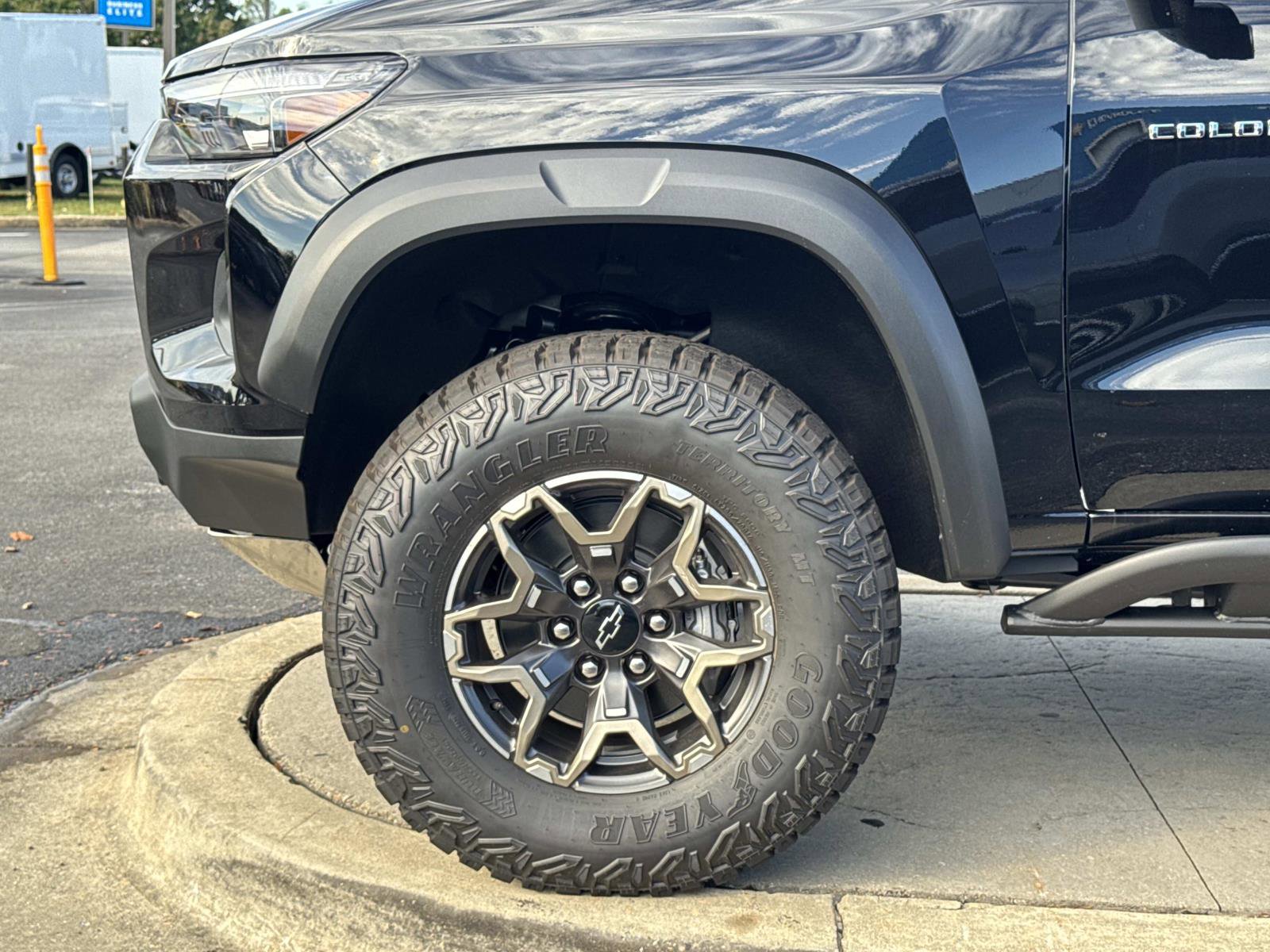 New 2026 Chevrolet Colorado ZR2 w/ Technology Package image 26