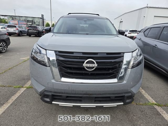 Certified 2024 Nissan Pathfinder SL w/ SL Premium Package FWD image 7