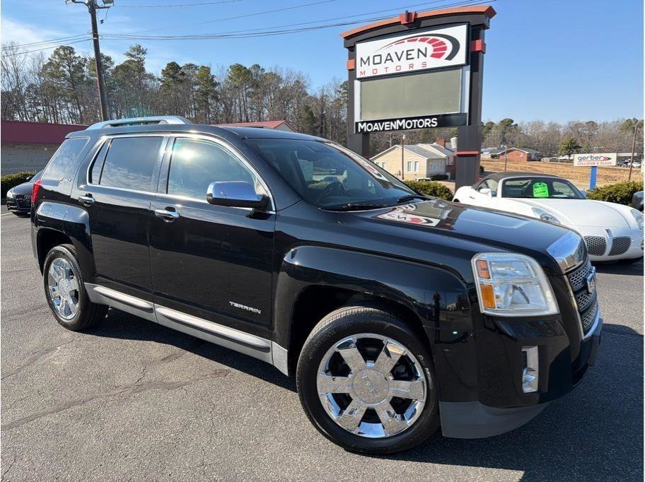 Used 2015 GMC Terrain SLT image 1