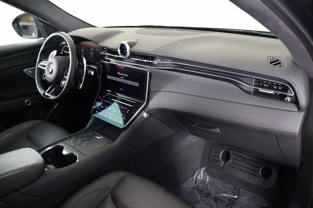 Used 2023 Maserati Grecale Modena image 9