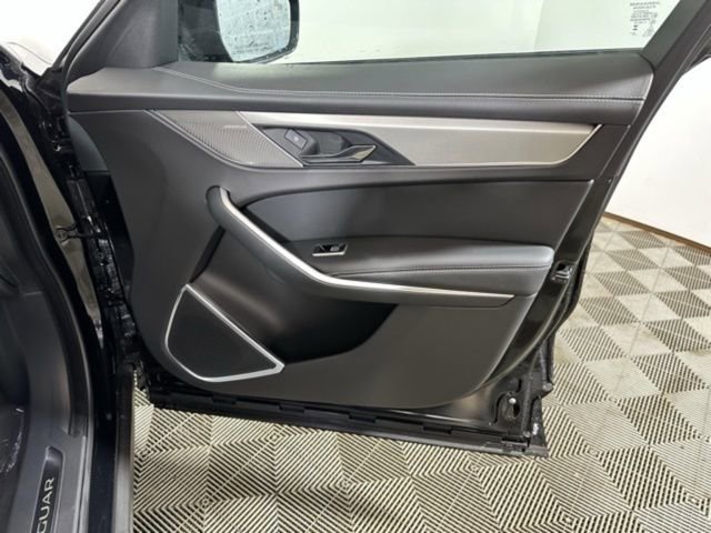 New 2026 Jaguar F-PACE R-Dynamic S AWD/4WD image 17