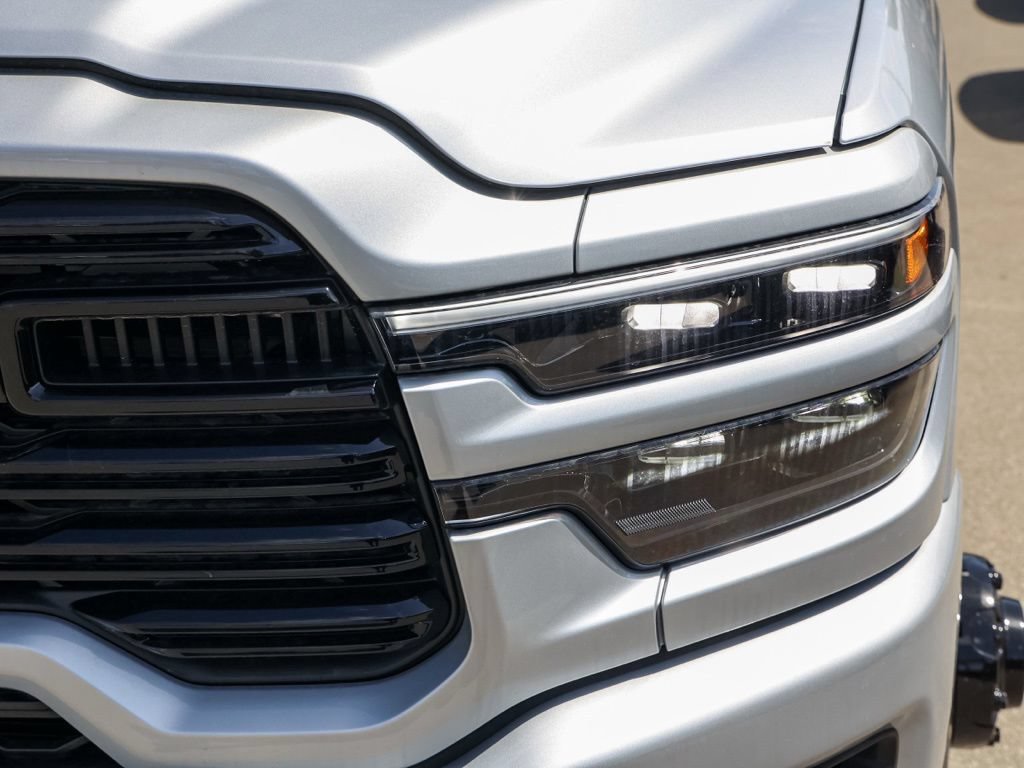 New 2026 RAM 3500 Laramie AWD/4WD image 10