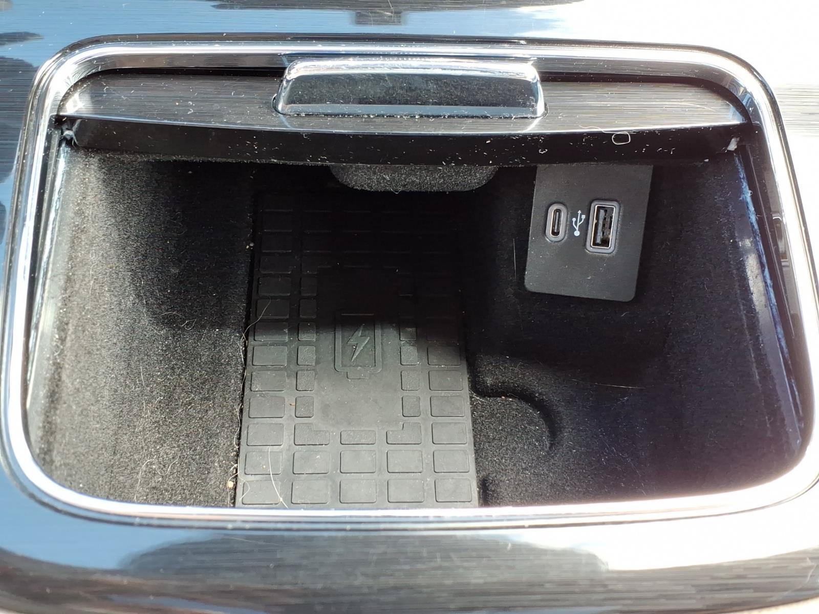 Used 2023 Lincoln Nautilus Reserve AWD/4WD image 21
