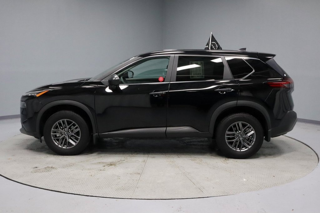 Certified 2023 Nissan Rogue S image 9