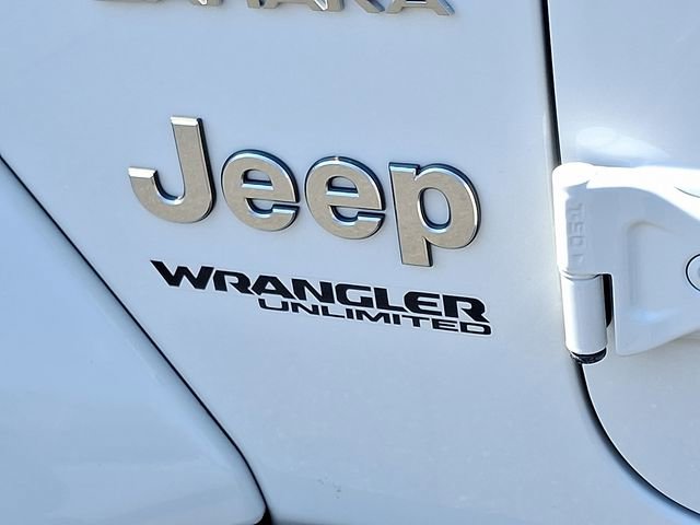 Used 2022 Jeep Wrangler Unlimited Sahara w/ LED Lighting Group image 32
