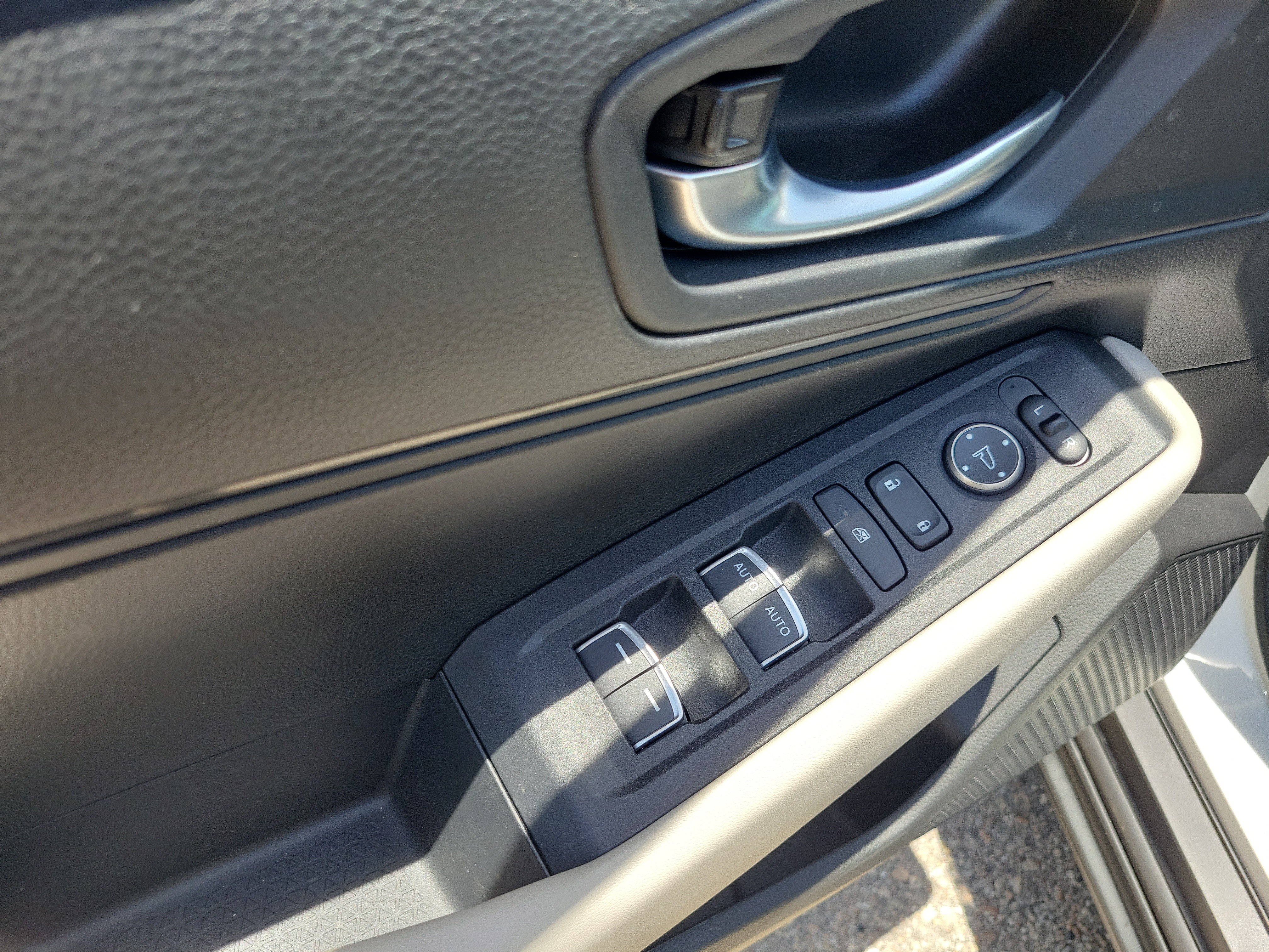 Used 2025 Honda Accord LX image 21