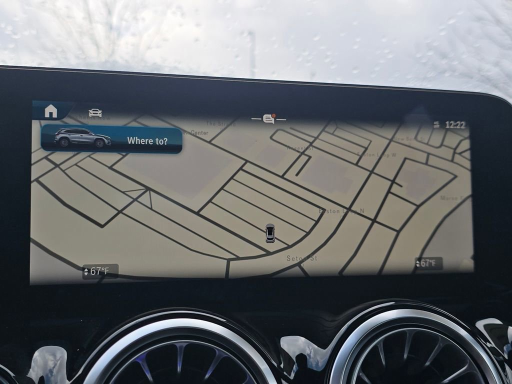 New 2026 Mercedes-Benz GLA 35 AMG 4MATIC image 4