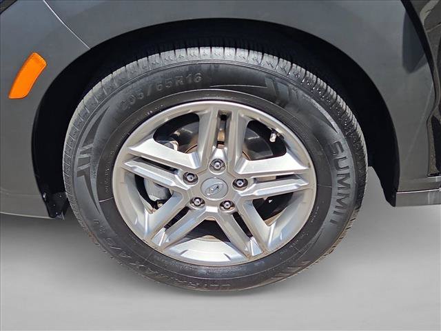 Used 2022 Hyundai Kona SE FWD image 22