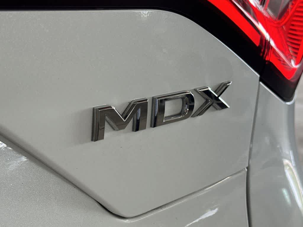 Used 2024 Acura MDX FWD w/ Technology Package image 11