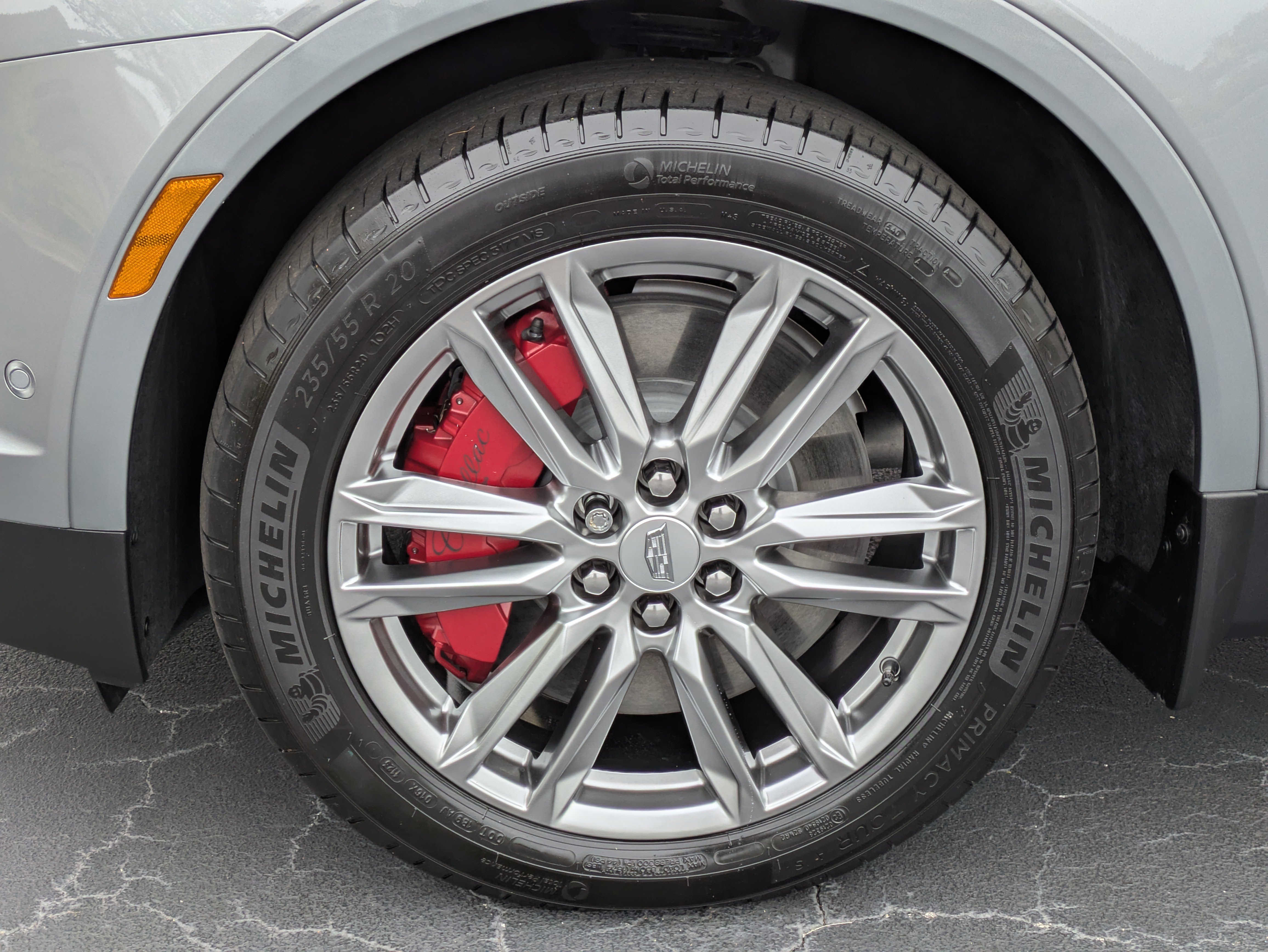 Certified 2023 Cadillac XT5 Sportv w/ Technology Package image 10