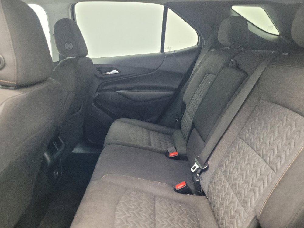 Used 2022 Chevrolet Equinox LT FWD image 18