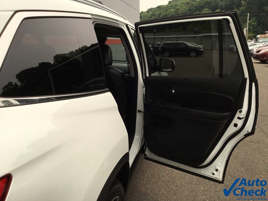 Used 2021 Honda Pilot Touring image 37