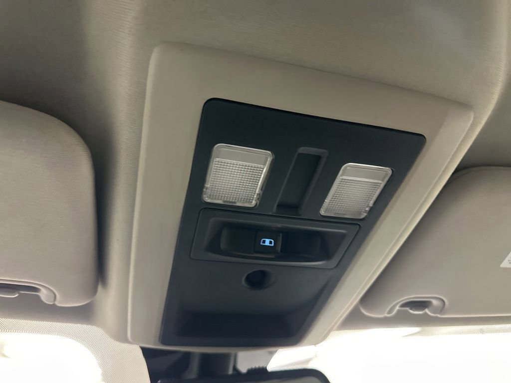 Used 2014 RAM 1500 Classic SLT image 39