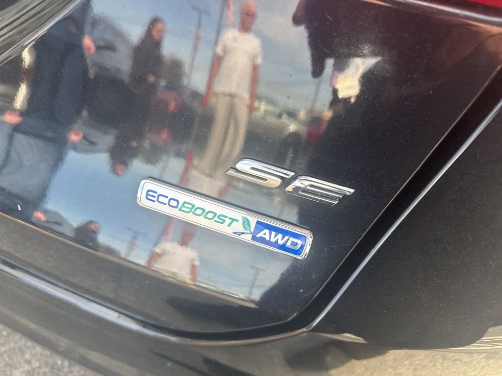 Used 2016 Ford Fusion SE w/ Equipment Group 202A AWD/4WD image 6