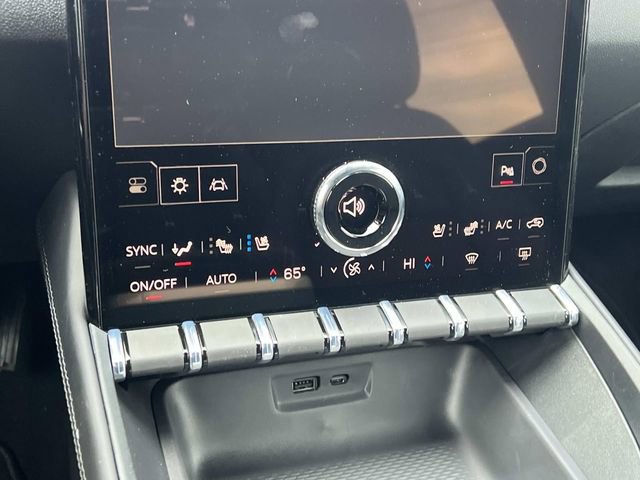 New 2026 GMC Terrain Elevation w/ Elevation Premium Package image 21