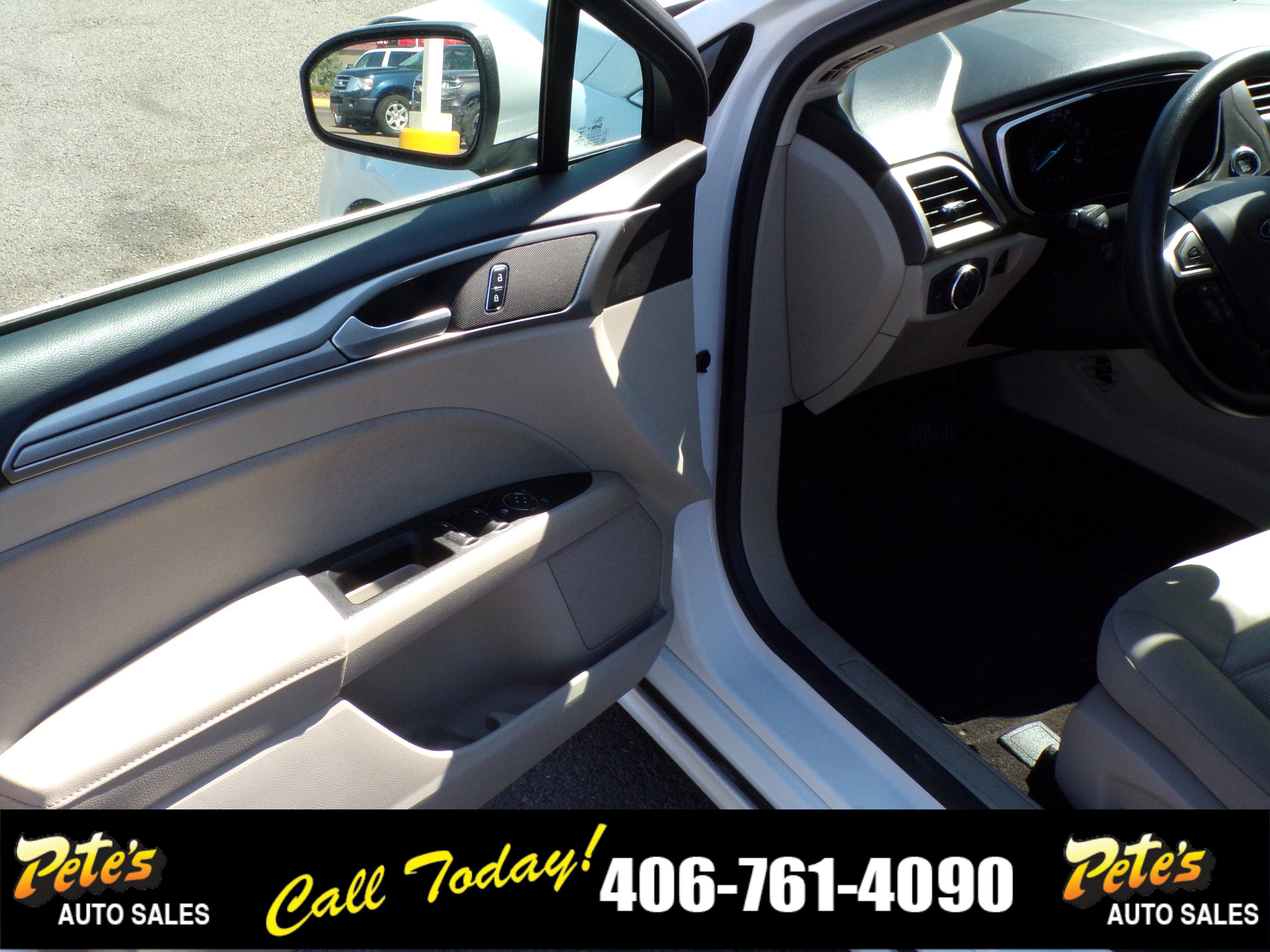 Used 2019 Ford Fusion SE AWD/4WD image 19