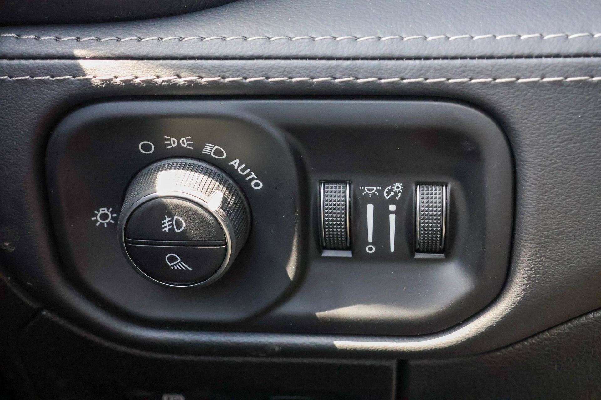 New 2026 RAM 1500 RHO w/ RHO Level 1 Equipment Group AWD/4WD image 37