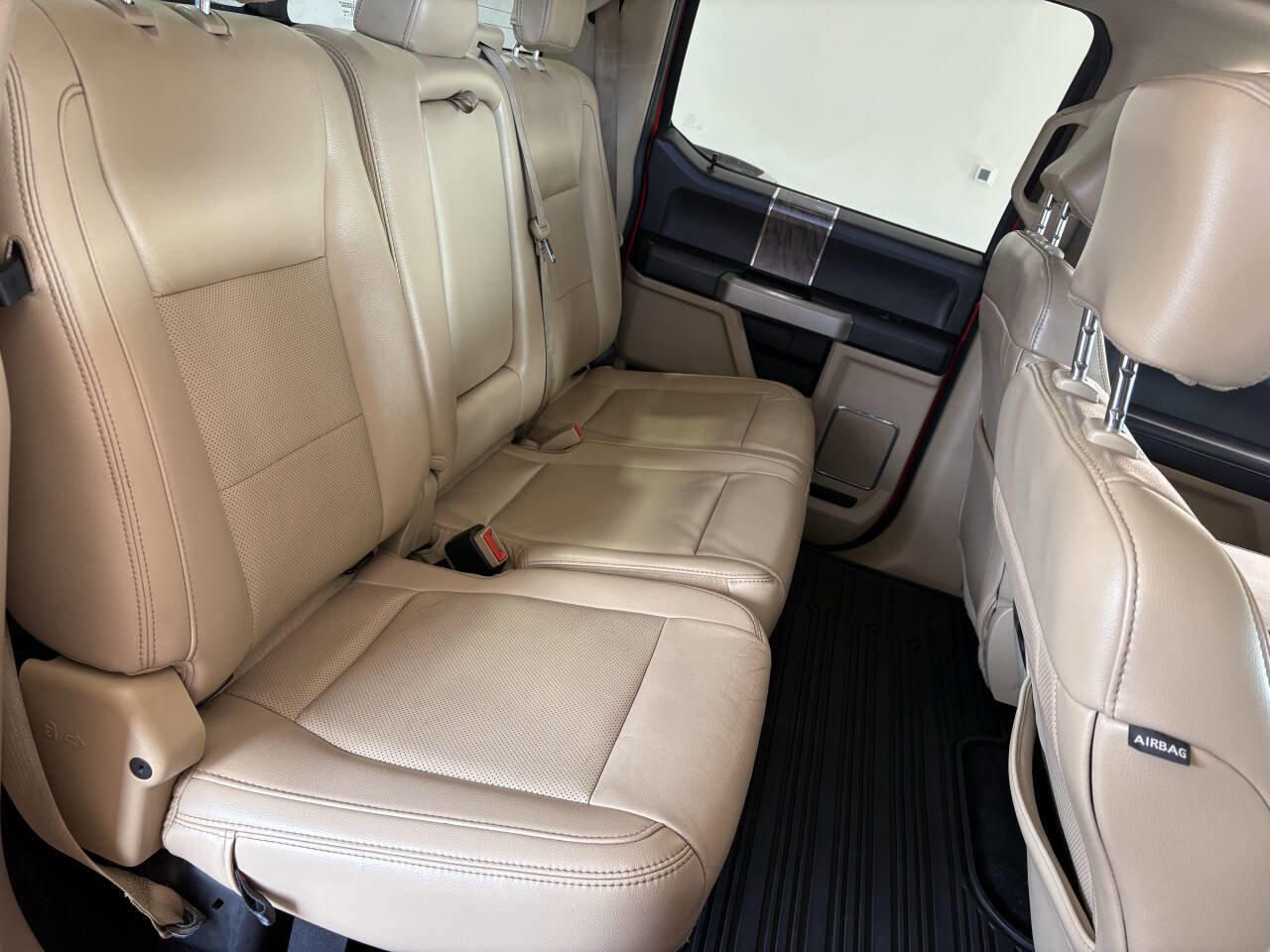 Used 2019 Ford F250 Lariat w/ Chrome Package AWD/4WD image 34