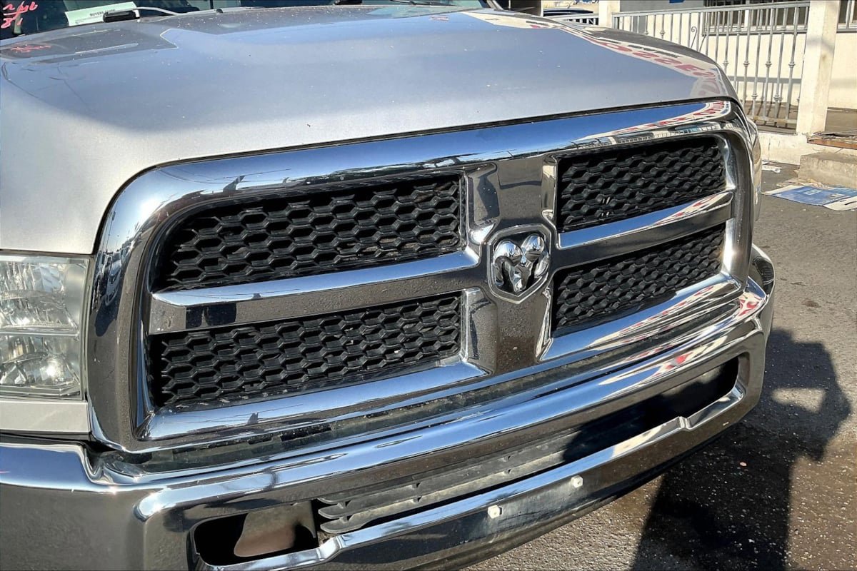 Used 2015 RAM 2500 SLT AWD/4WD image 28