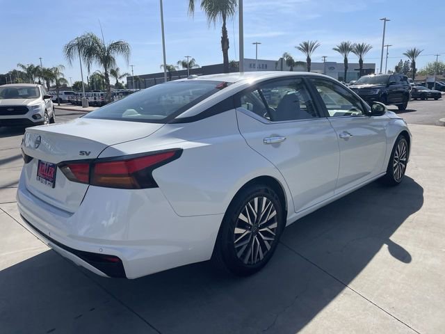 Used 2023 Nissan Altima 2.5 SV FWD image 8