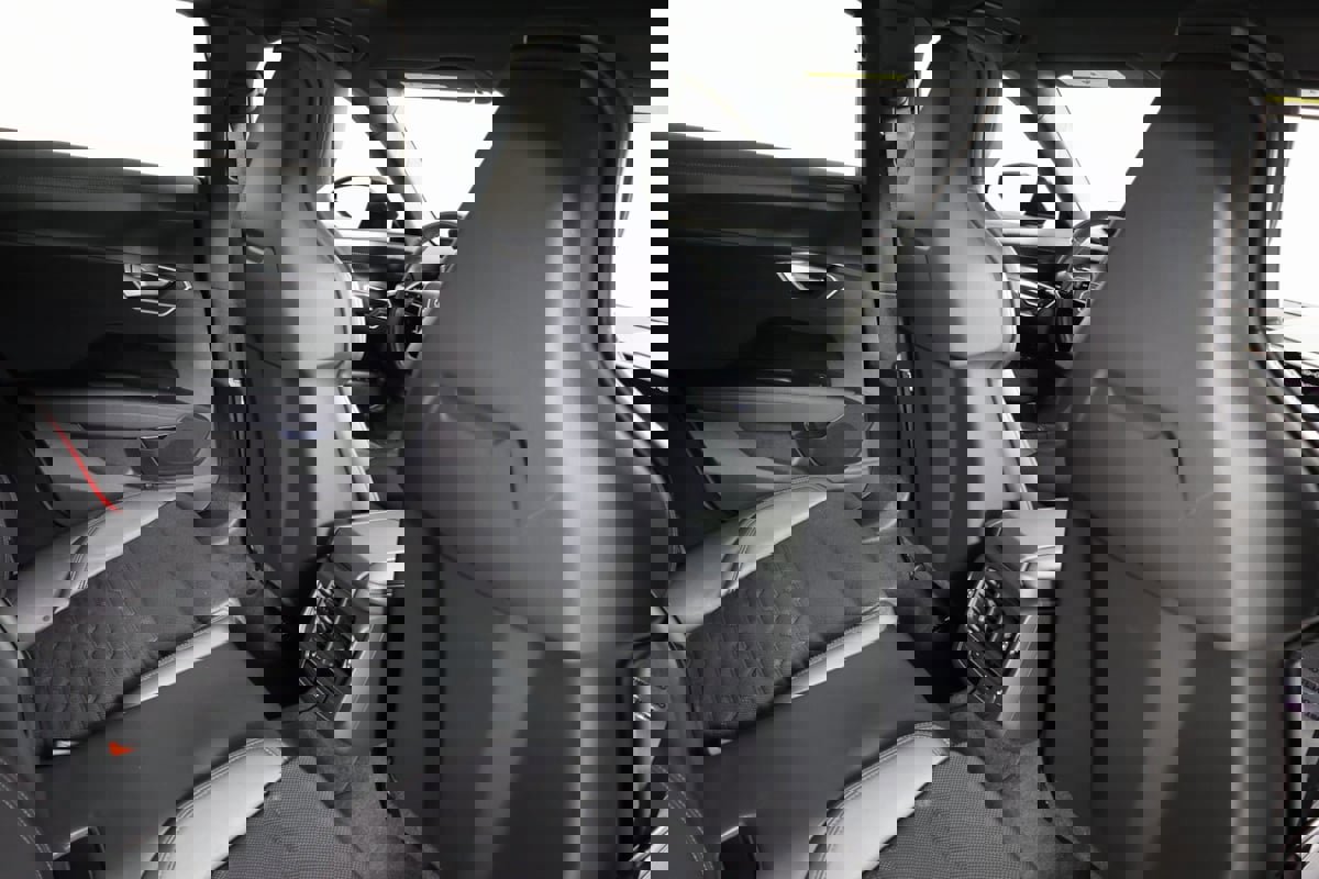 Used 2022 Audi e-tron GT Prestige image 41