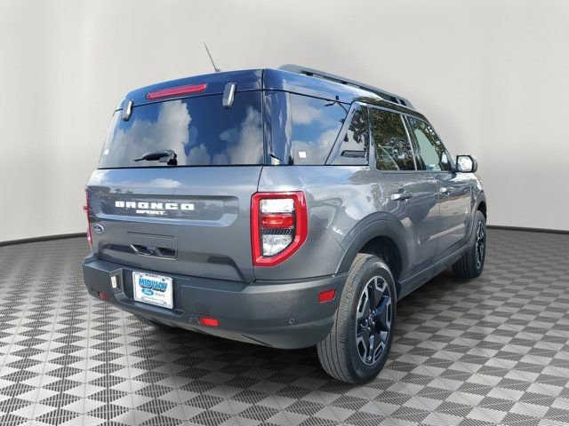 Used 2024 Ford Bronco Sport Outer Banks w/ Tech Package AWD/4WD image 6