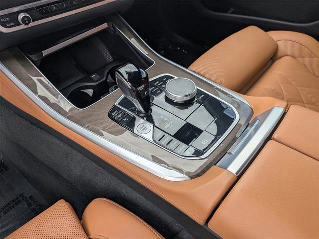 Used 2023 BMW X5 sDrive40i w/ Parking Assistance Package image 12